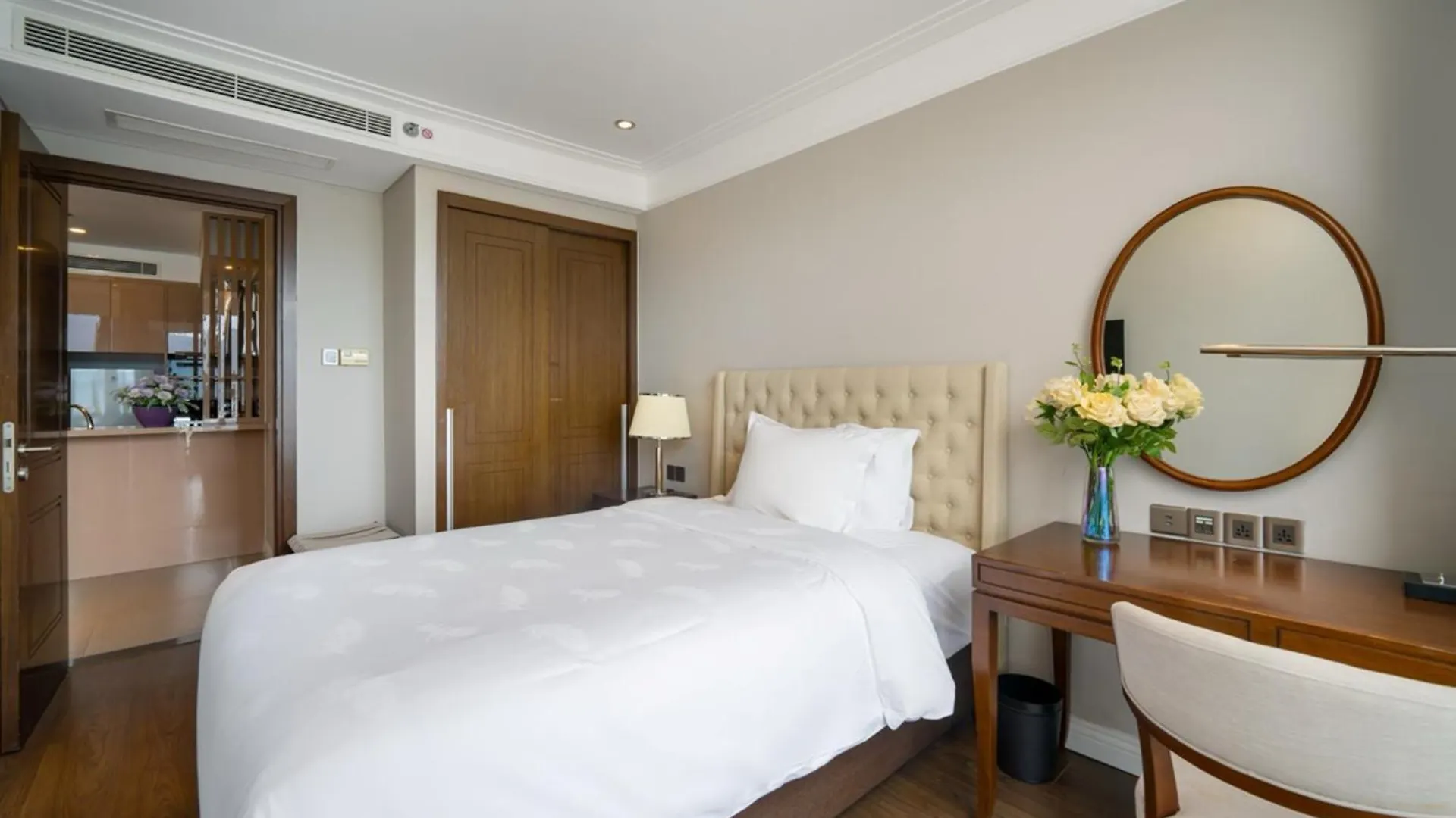 Altara Two Bedroom Luxury Suite Da Nang Apartment